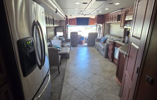 Luxury Winnebago Tour 40CD Experience