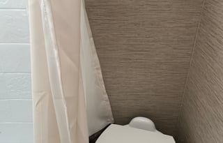 2022 Thor Motor Coach Vegas 24.1 Sleeps 6!