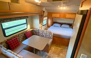 Gulf Stream Visa 25ft Travel Trailer