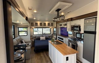 Cove -2022 Forest River Crusader 335RLP