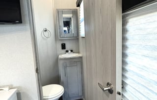 2021 Keystone Impact Fuzion 415