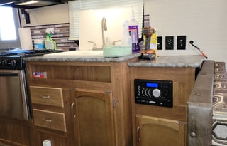 2017 Keystone RV Springdale 201RDWE rear dinette