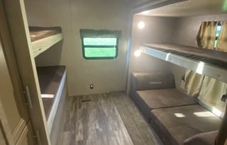 2019 Coachmen RV Catalina SBX 321BHDS