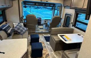 Road Birds’  2023  Windsport 29M ready to roll!