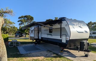 2025 Puma Luxury Bunkhouse