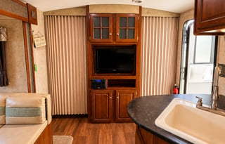 BULLET BLISS- COZY COUPLES & FAMILY GETAWAY