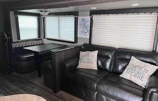 Finger Lakes RV Rentals Easy Go'n