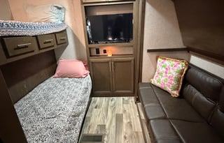 The Happy Camper | Luxury Glamping Getaway