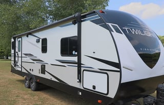 2021 Cruiser Twilight Signature TWS 2620