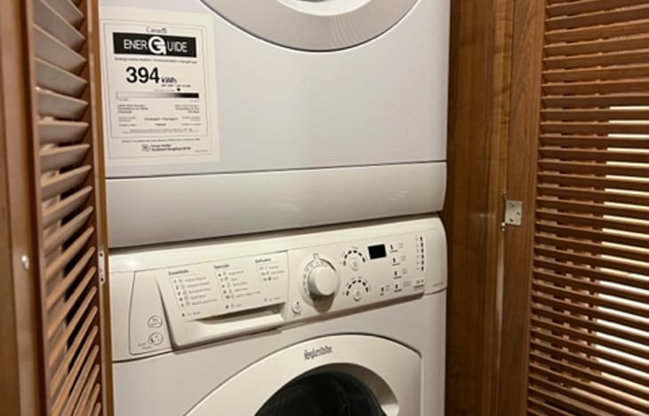 stacked wahser/dryer