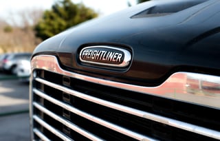 Road Runner Tour Bus -  Sleeps 9