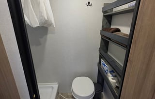 2027 Coleman 17B – Delivery Only, Sleeps 5
