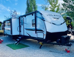 CrossRoads RV Volante 33DB