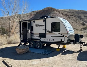 Winnebago Micro Minnie Winnie MM1808FBS