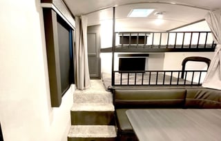 2024 Keystone Cougar | Sleeps 9 | Family RV