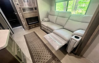 Action Camper, Toy Hauler