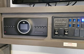 2021 Party Deck Toy Hauler