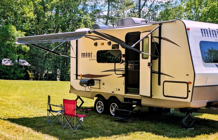We love the awning!