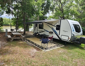 Coachmen RV Freedom Express Ultra Lite 246RKS