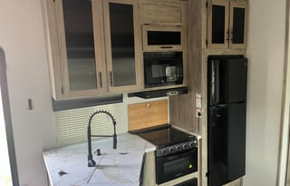 2022 Forest River RV Cherokee Arctic Wolf 321BH