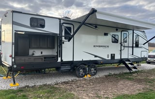 Embrace Bunkhouse