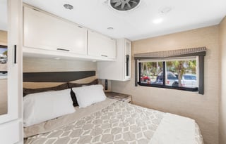 Brand New! 2023 Thor Motor Coach Four Winds