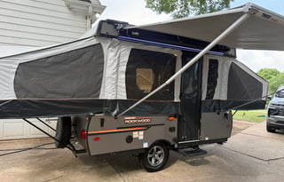 Rockwood Freedom: Family Boondock in Comfort!