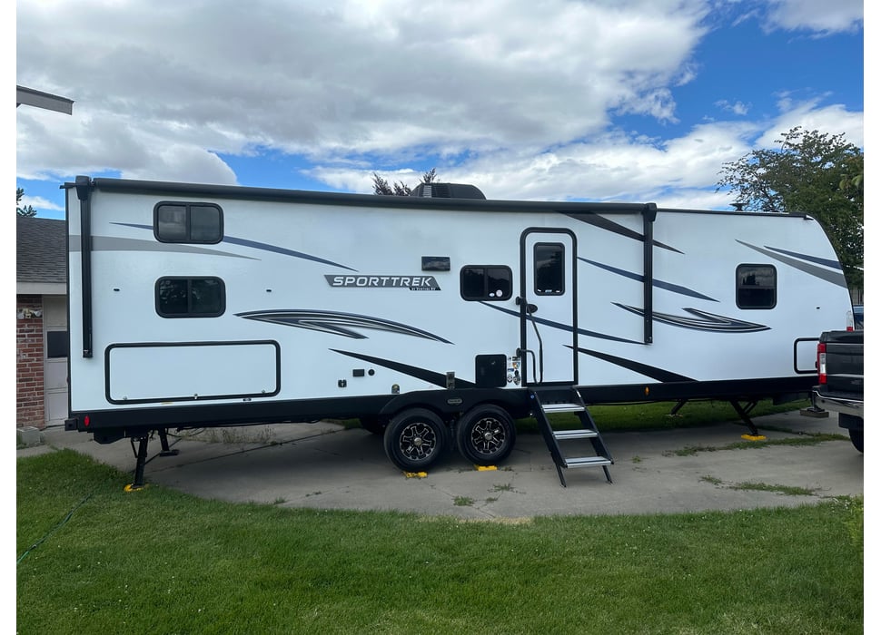 Travel Trailer rentals in Hood River