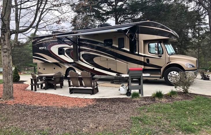 Large Family - Loads of Fun | RVshare