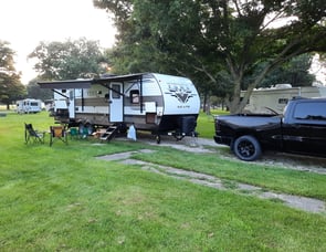 Palomino Puma XLE Lite 31BHSC