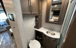 Falcon RV Rentals - 2023 Thor Windsport 29M