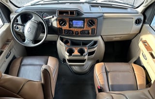 "The Chitty" 2015 Thor Chateau