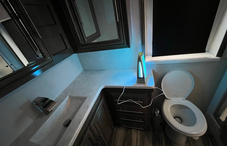 Full UV and electrostatic disinfectant santization