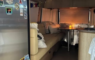 2017 Airstream RV Flying Cloud 23FB HAL 611