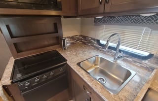 2018 Thor Four Winds 30D