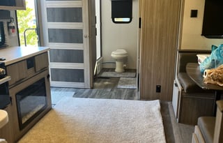 2021 Keystone Passport GT 2400RB Couple's Coach