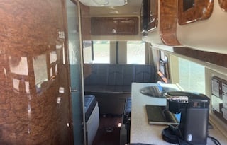 A Luxurious Retreat on Wheels