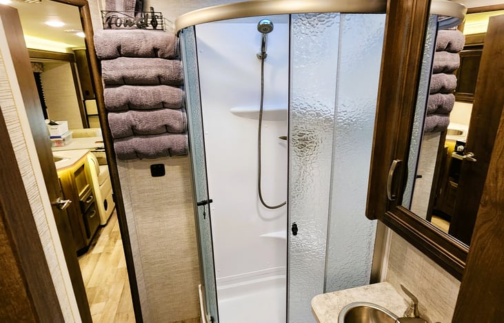 plenty of room in this spacious shower.