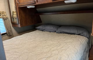 ***Delivery Only - Keystone Outback UL 276UBH