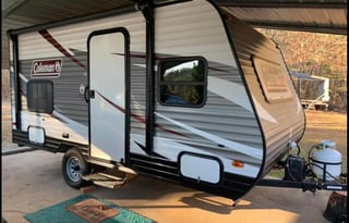 2017 Coleman by Dutchmen Lantern