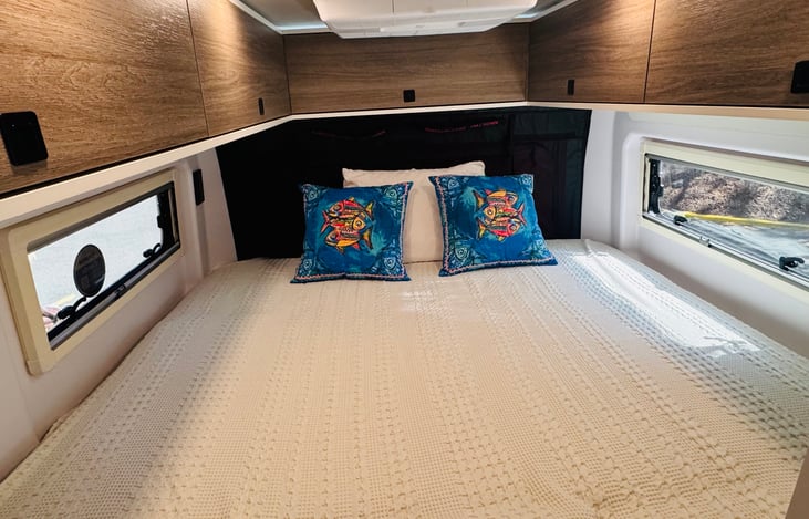 King-size comfort on wheels