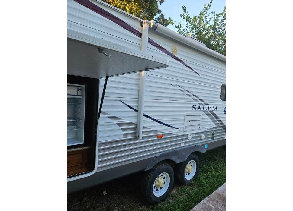 Travel Trailer rentals in Elburn