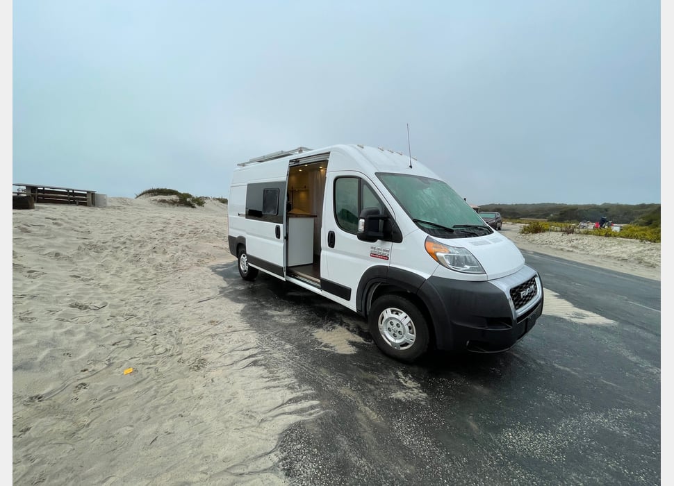 Class B Camping Van rentals in MARDELA SPGS