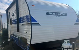 2023 Sunset Park RV Sun Lite 16BH