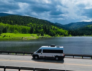 Thor Motor Coach Dazzle 2LB