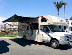 Thor Motor Coach Four Winds 26B