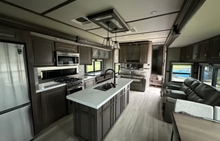 Delivery Only-2022 Grand Design - Solitude 345GK-R