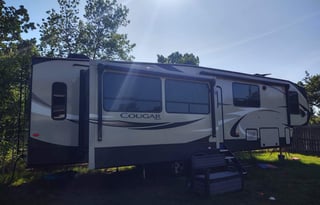 2019 Keystone RV Cougar 368MBI