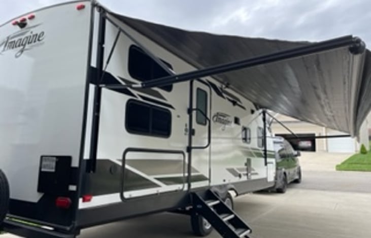 Exterior with full camper awning