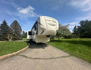 Forest River RV Cedar Creek Silverback 29RE